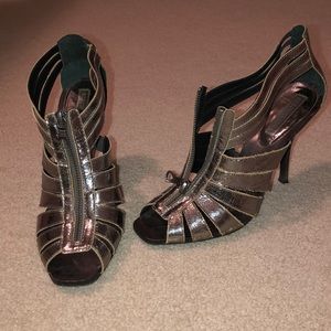 BCBG heels
